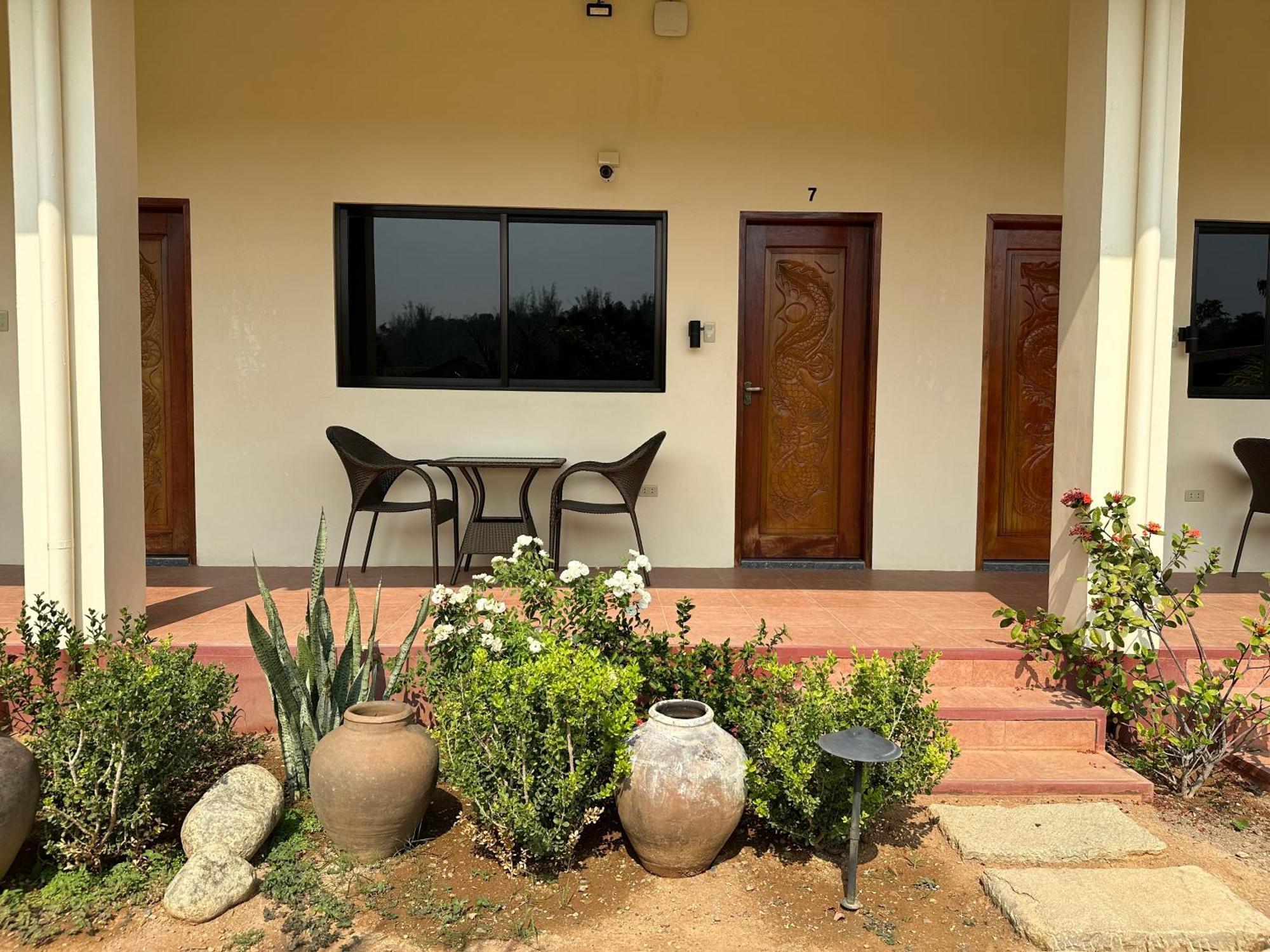 Strutz Art Garden Resort Bangued Cameră foto
